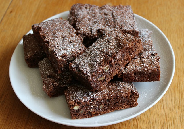 chocolate-brownies-668624_640